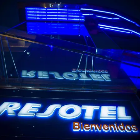 Resotel Hotel Villares de la Reina