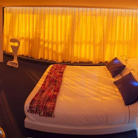 Resotel 3* Villares de la Reina