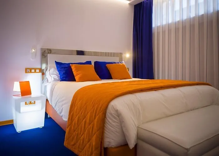 호텔 Resotel Villares de la Reina