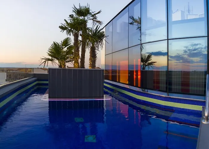 Resotel 호텔 Villares de la Reina