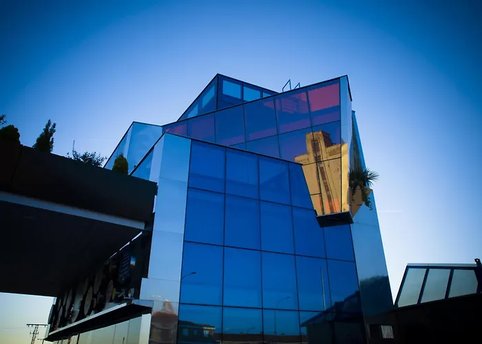 Resotel 3* Villares de la Reina